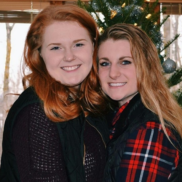 Meet your Posher, Madilyn - Picture 1 of 1